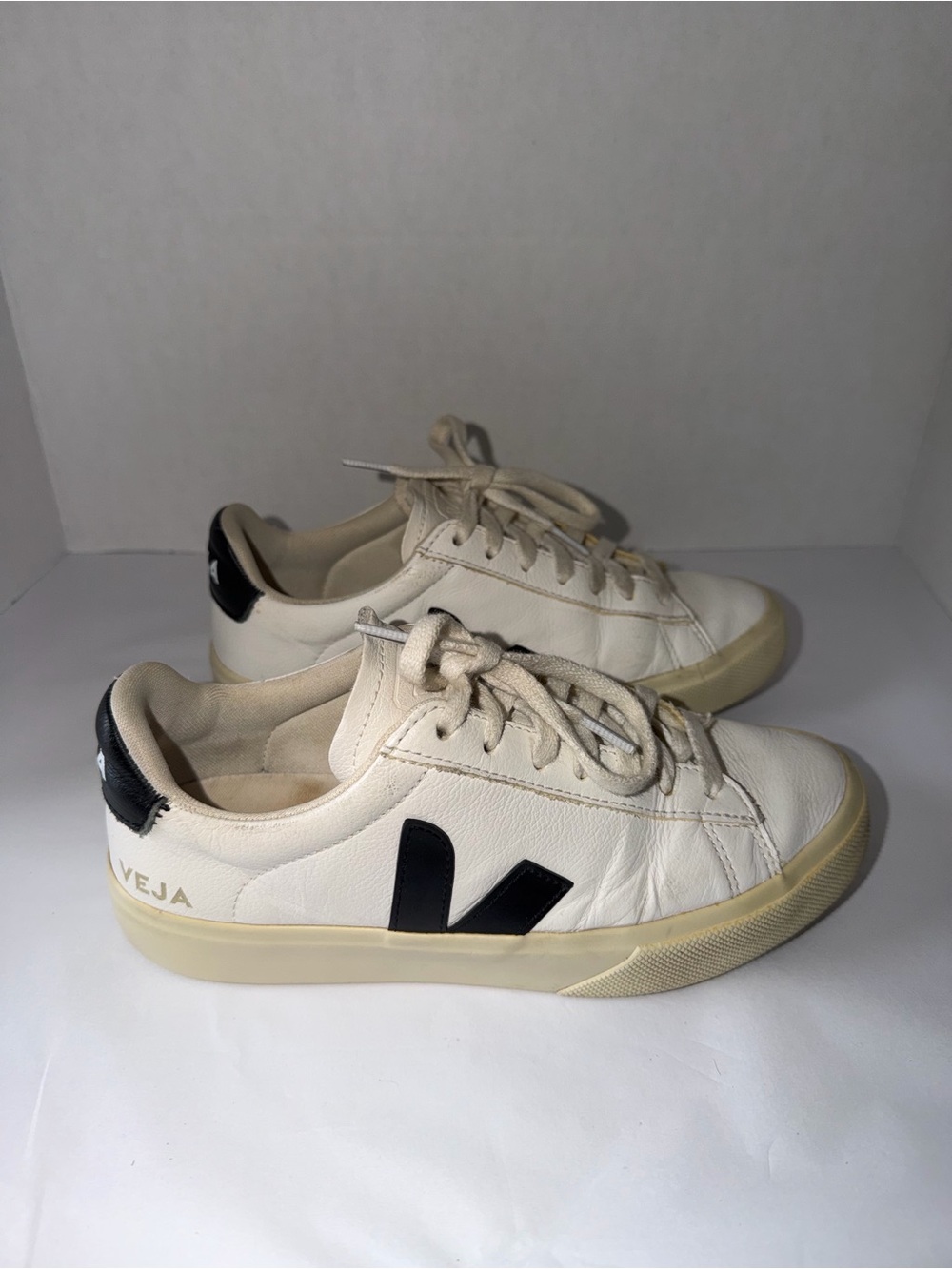 VEJA Campo Bicolor Leather White/Black Sz Womens US 7